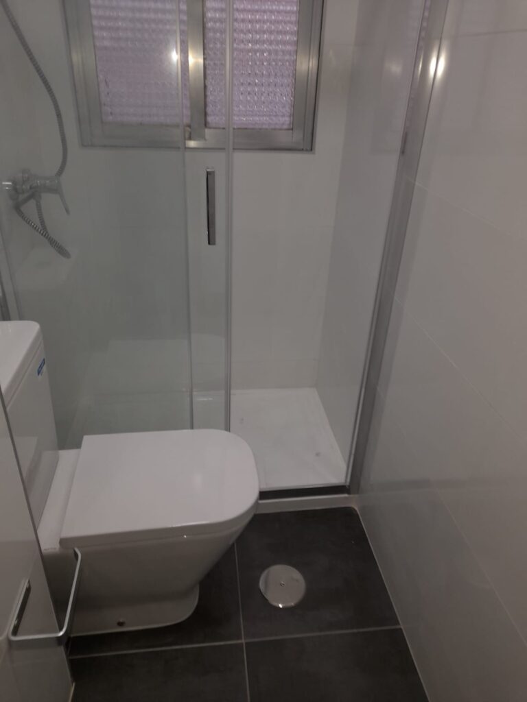 reformas baños madrid 
